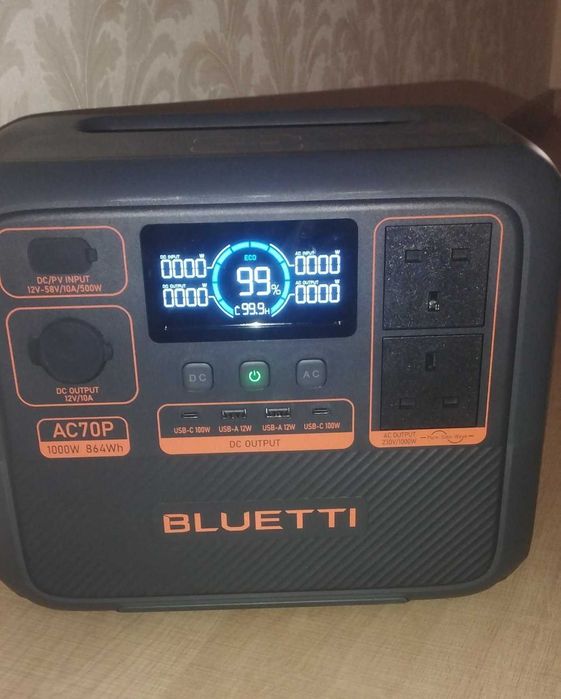 Зарядная станция Bluetti AC70P 1000W