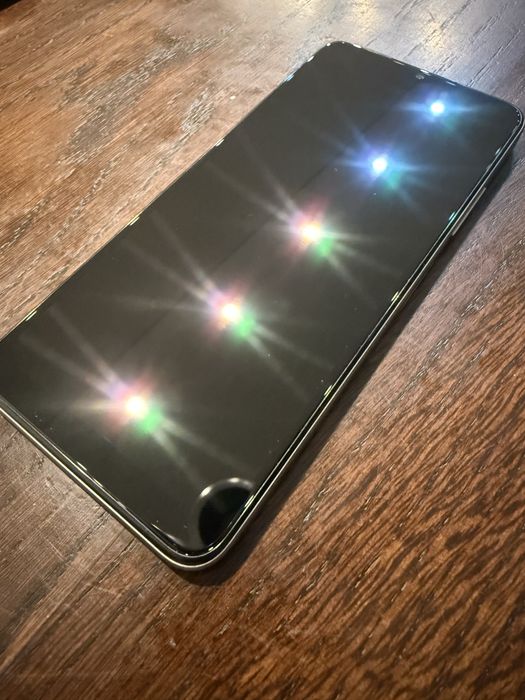 T phone 2023 Idealny