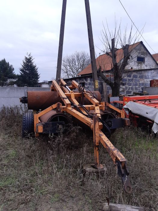Wał łąkowy po siewny polny skladany ciągany wały agregat 6m gładki