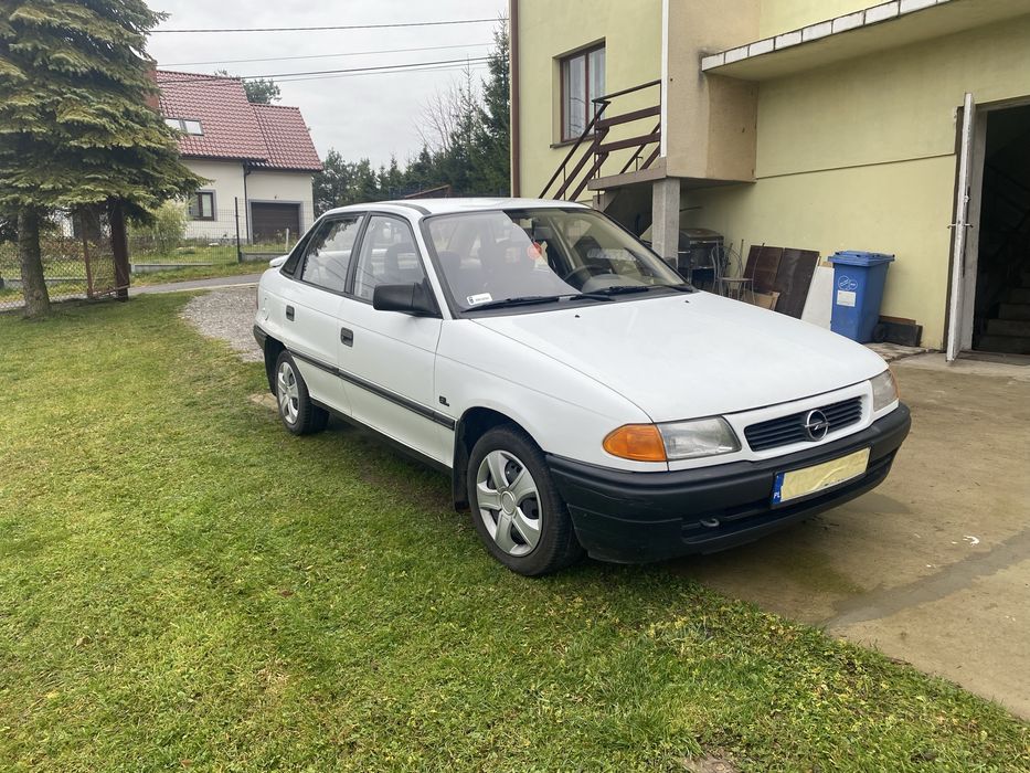 Opel Astra - Super Stan