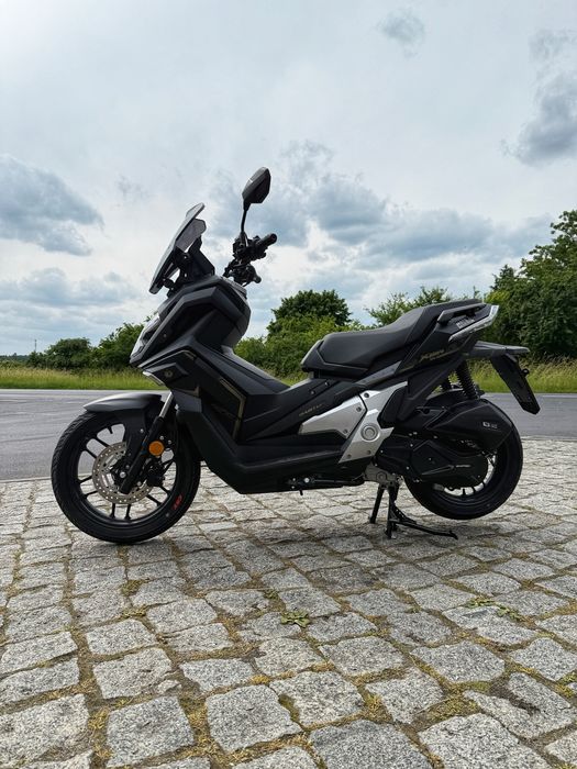Barton Xplore 125