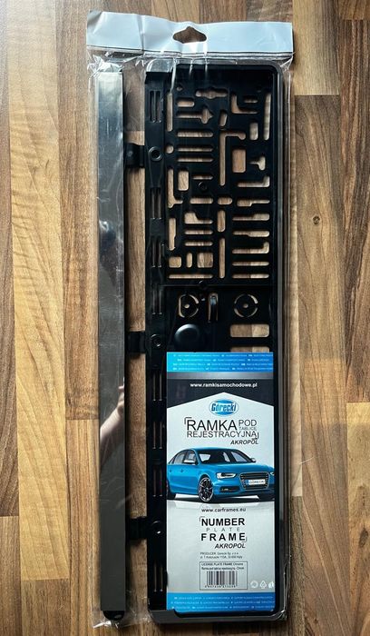 Ramka do tablicy tejestracyjnej