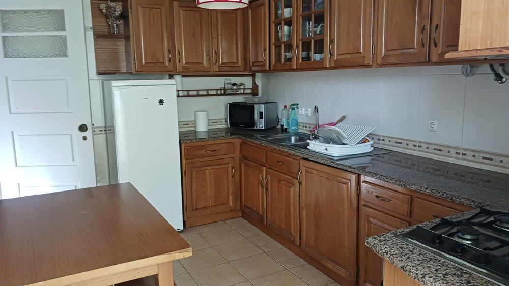 Quartos  Individuais para arrendar