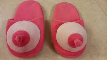 Ciapy różowe ciepłe piersi prezent osiemnastka 41-42 28 cm Nowe