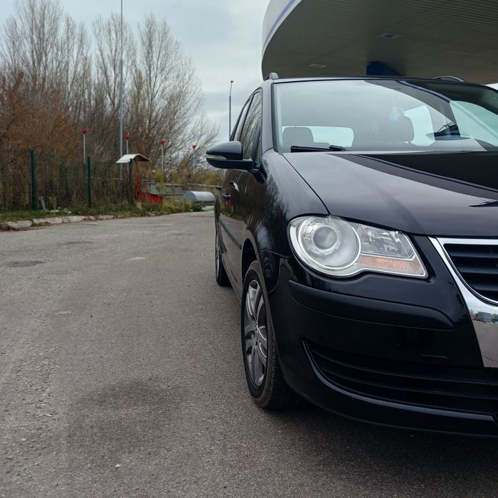 Volkswagen Touran 2010 р.в.
