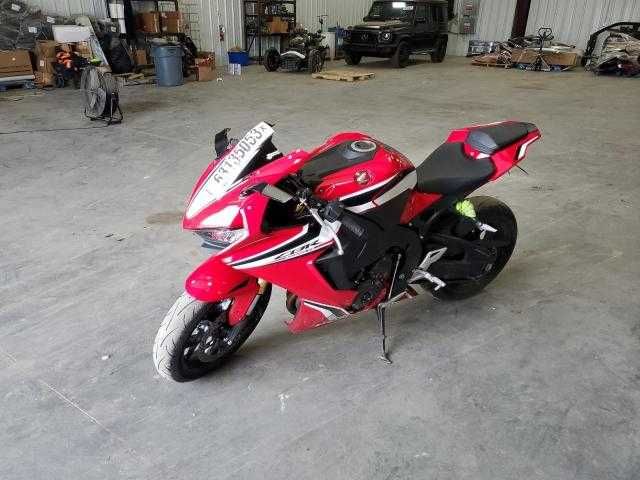 Honda CBR1000 RR 2021