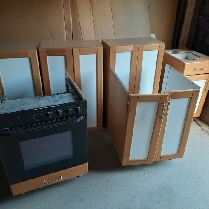 Meble kuchenne szafki  piekarnik plyta