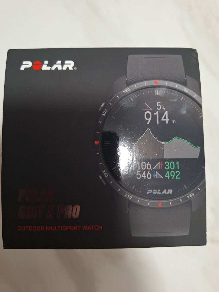 Спортивний годинник Polar Grit X Pro Black Dlc M/L (90085773)