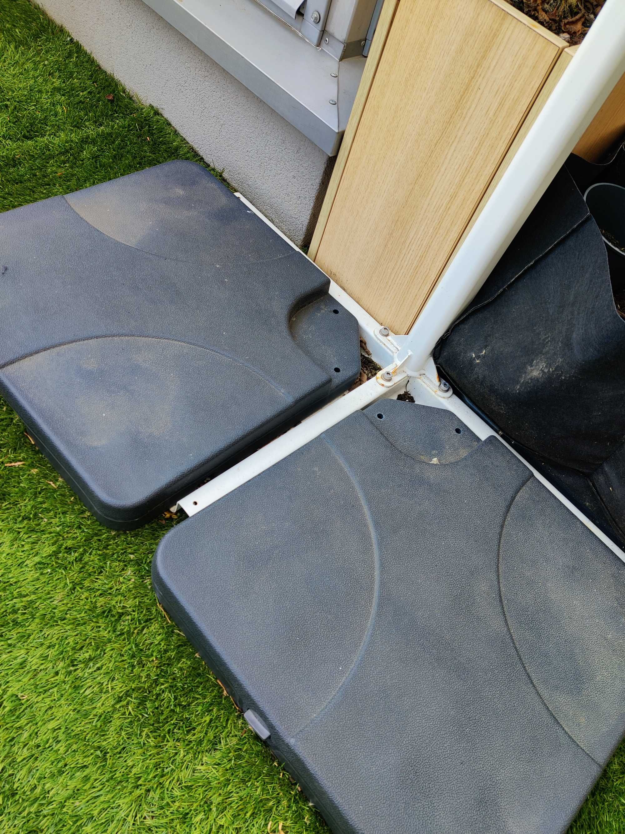 Parasol IKEA HOGON + obciążenie (Jula), biały, 270 cm