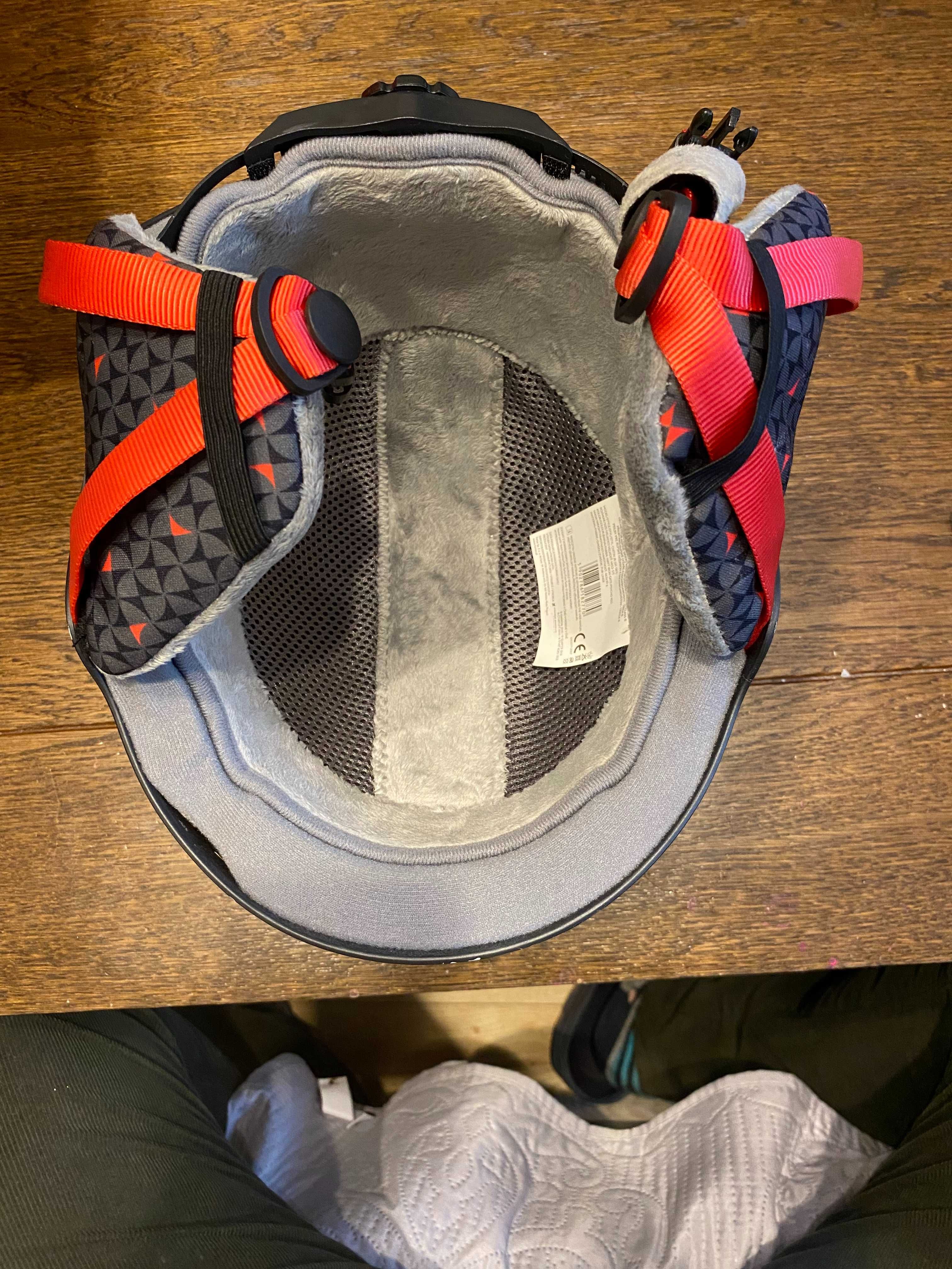 hełm, kask narciarski snowbordowy roz. M 55-58, IGUANA możliwa dostawa