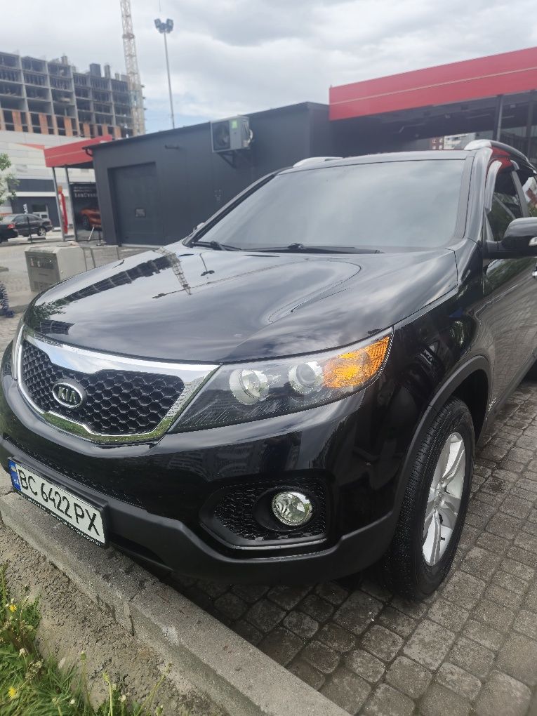Автомобіль KIA SORENTO 2