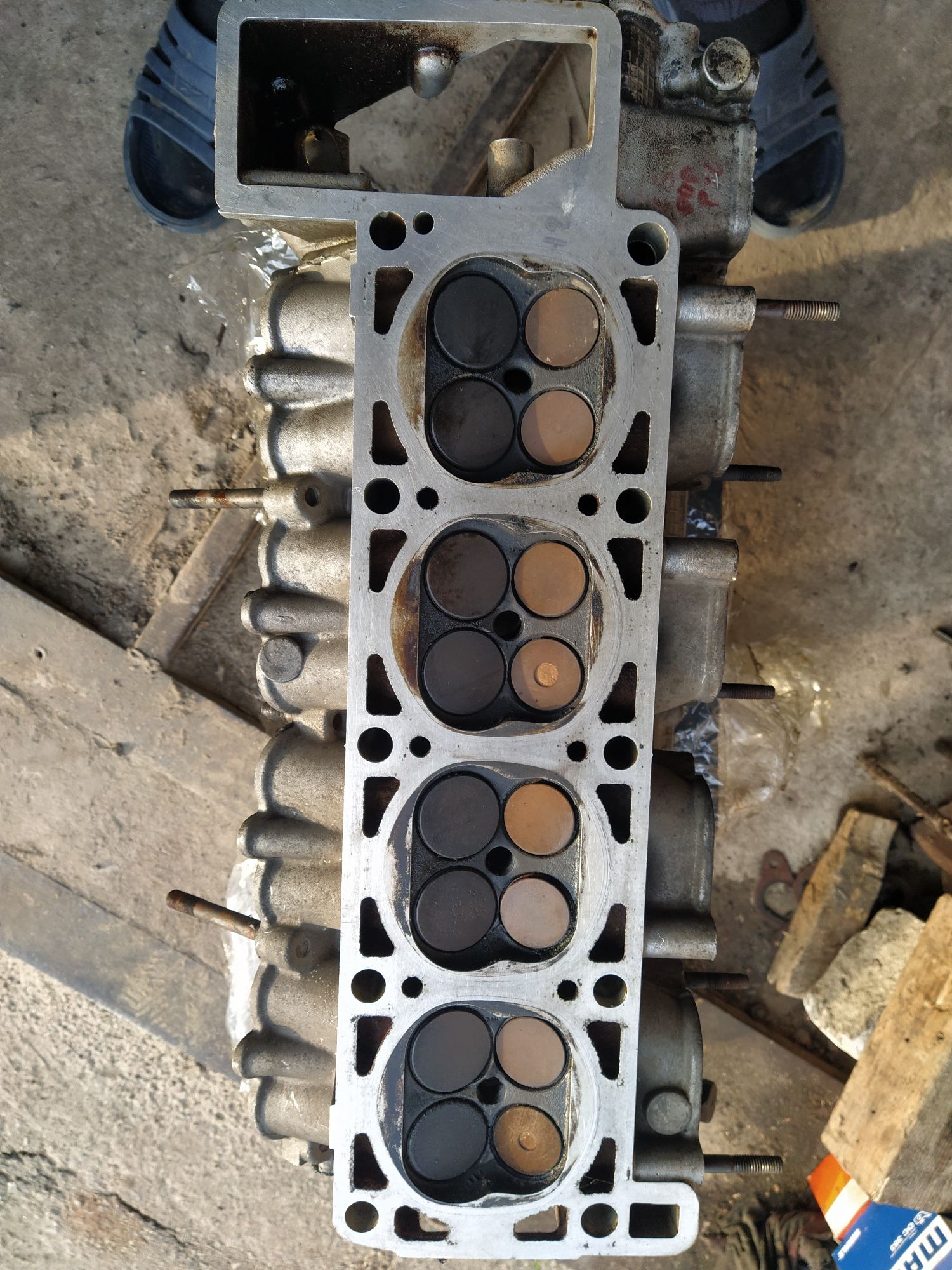 Продам головку змз 406