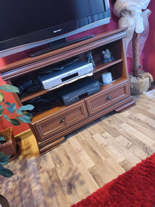 Zestaw wypoczynkowy plus meble