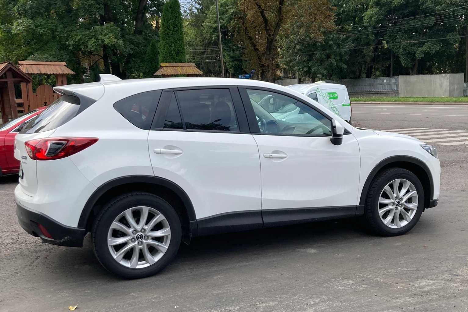 Mazda CX-5 2012 в максимальній комплектації