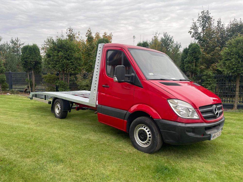 Mercedes-Benz sprinter autolaweta 3.2 cdi 4.7m hak tempomat pneumatyka