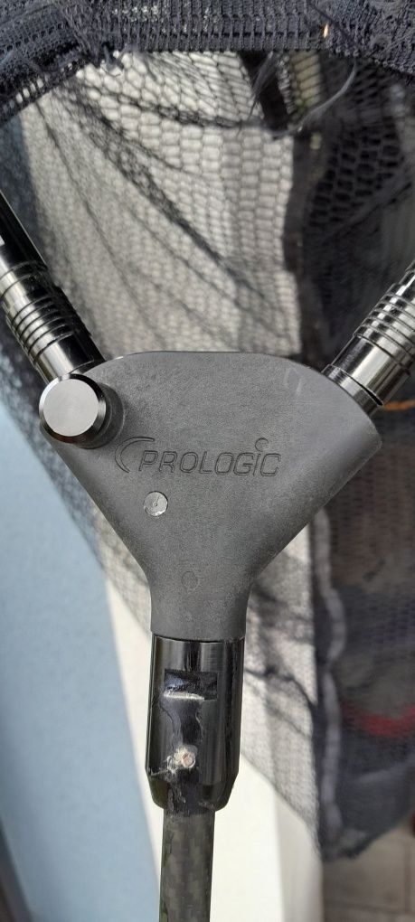 Podbierak karpiowy duży z pływakiem Prology