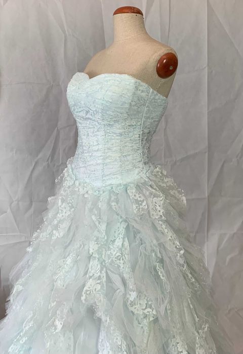 Bajkowa nowa suknia 36 S ball gown księżniczka błękitna falbany sesja