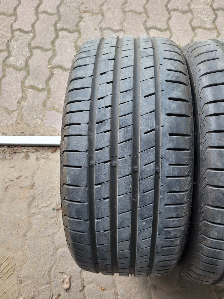 Opony letnie 215/45R16