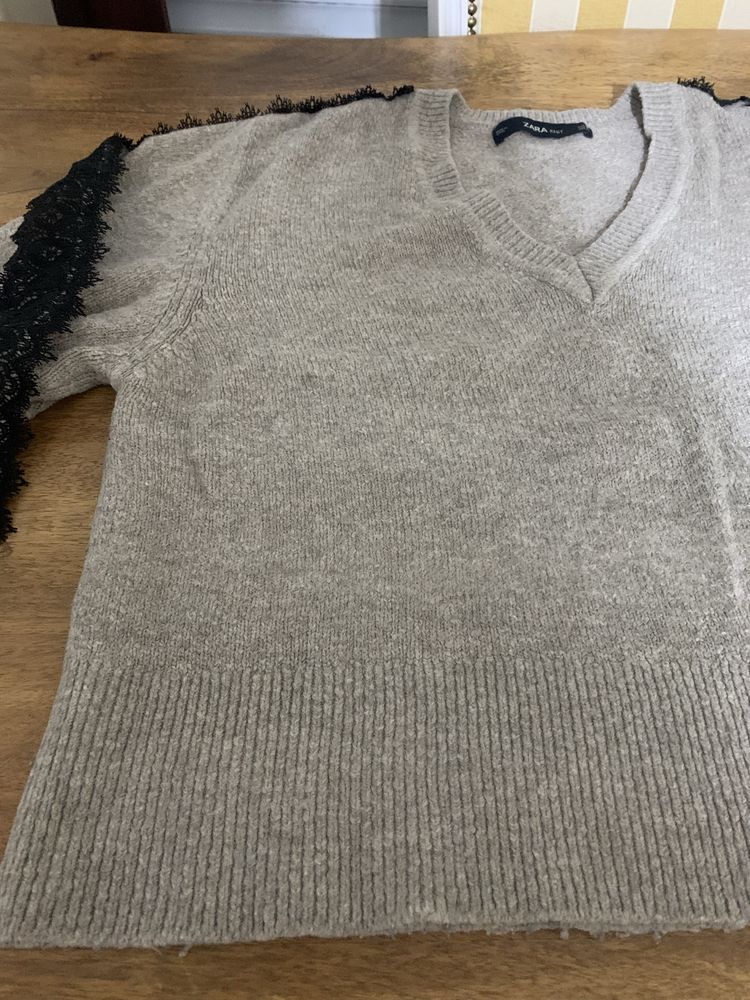 Camisola de Inverno “Zara” tamanho S, bege, decote em V