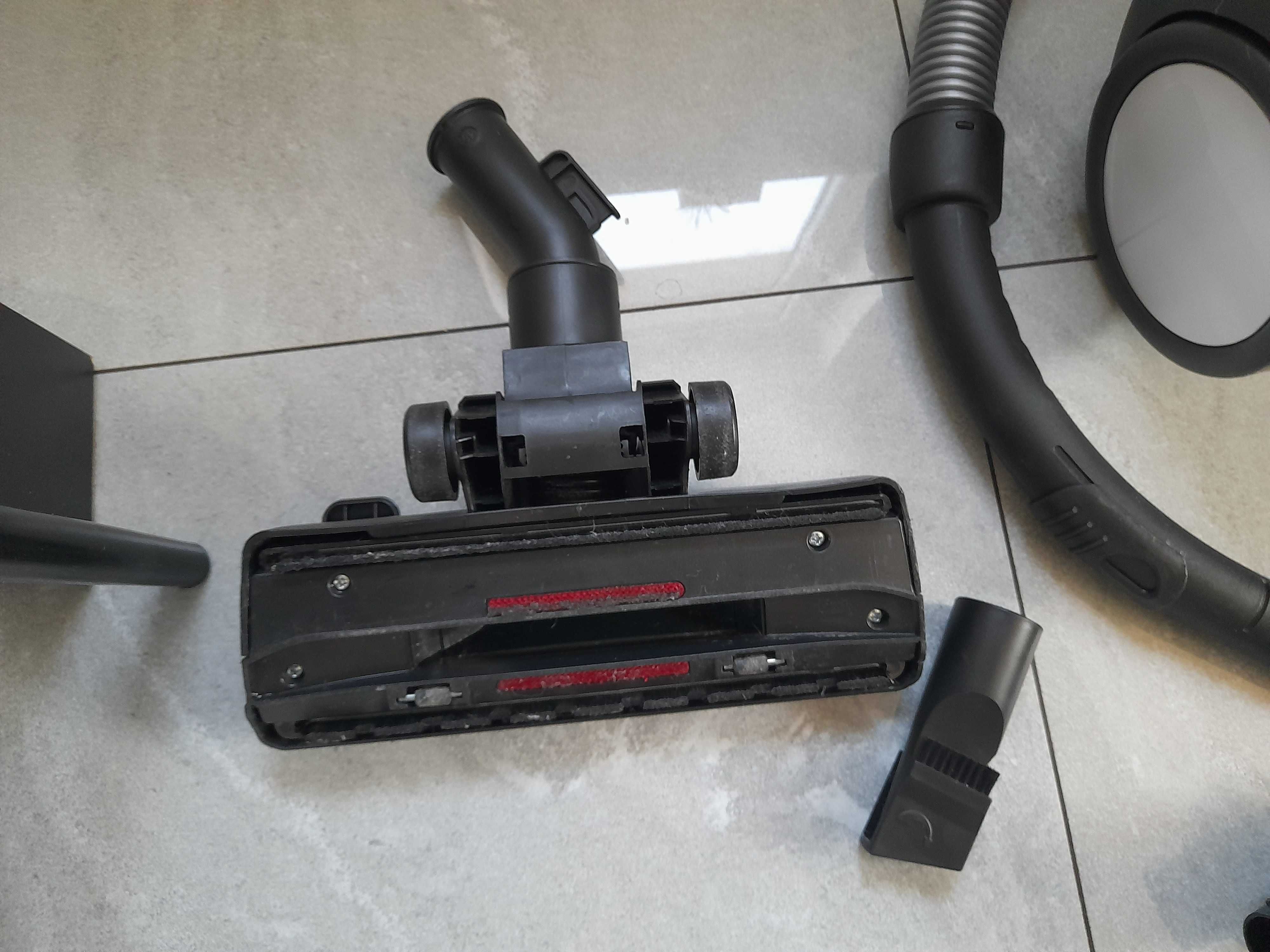 Odkurzacz workowy Bomann BS 9019 CB N 700w