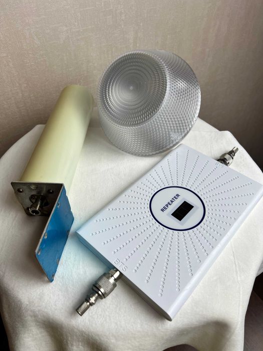 Підсилювач сигналу, GSM, 3G, 4G LTE. (Repeater) Lintratek AA23-GDW