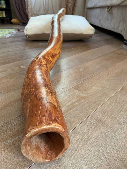 діджеріду з дерева