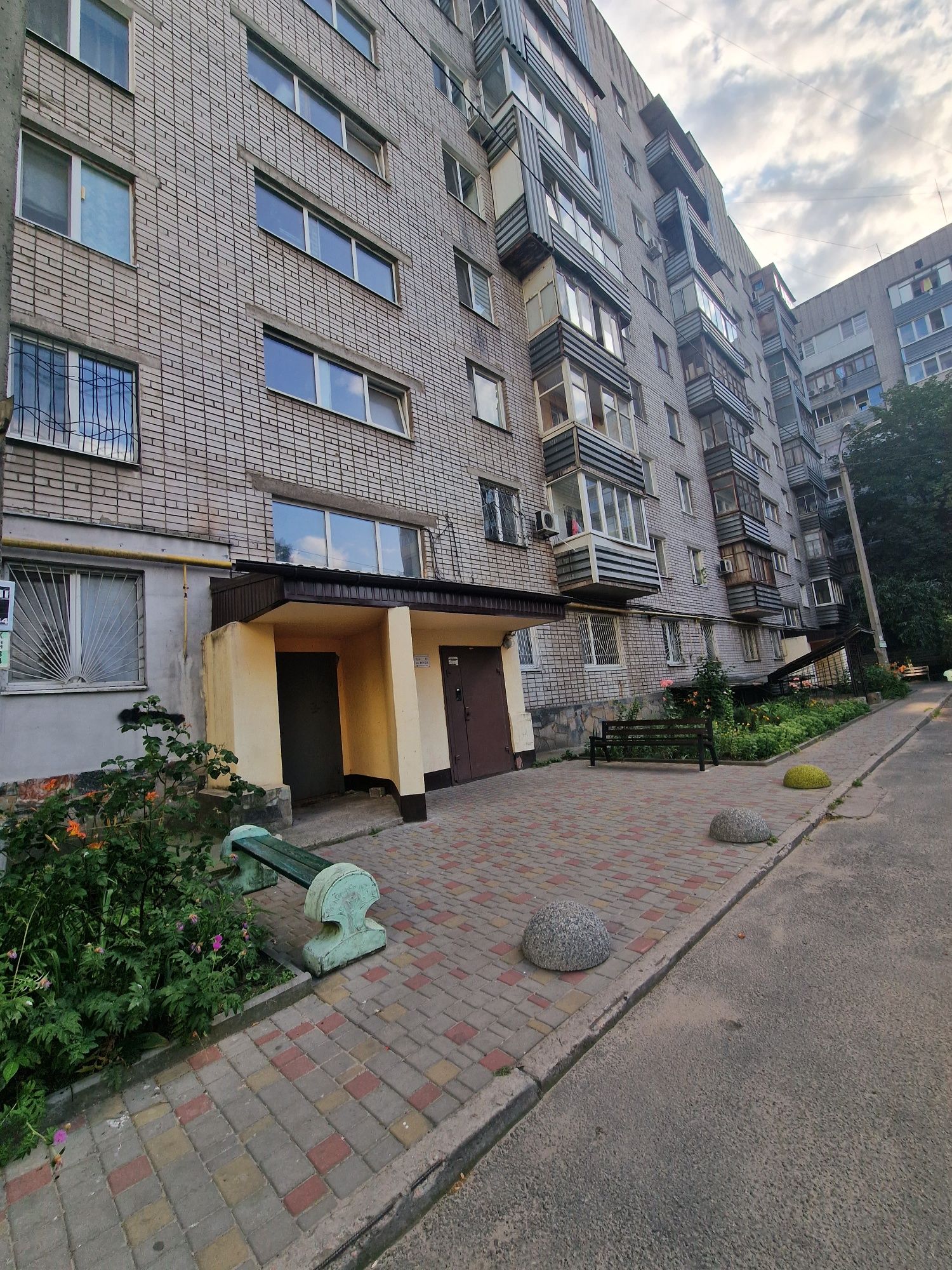Здам 1к.кв, пр. Слобожанський 63