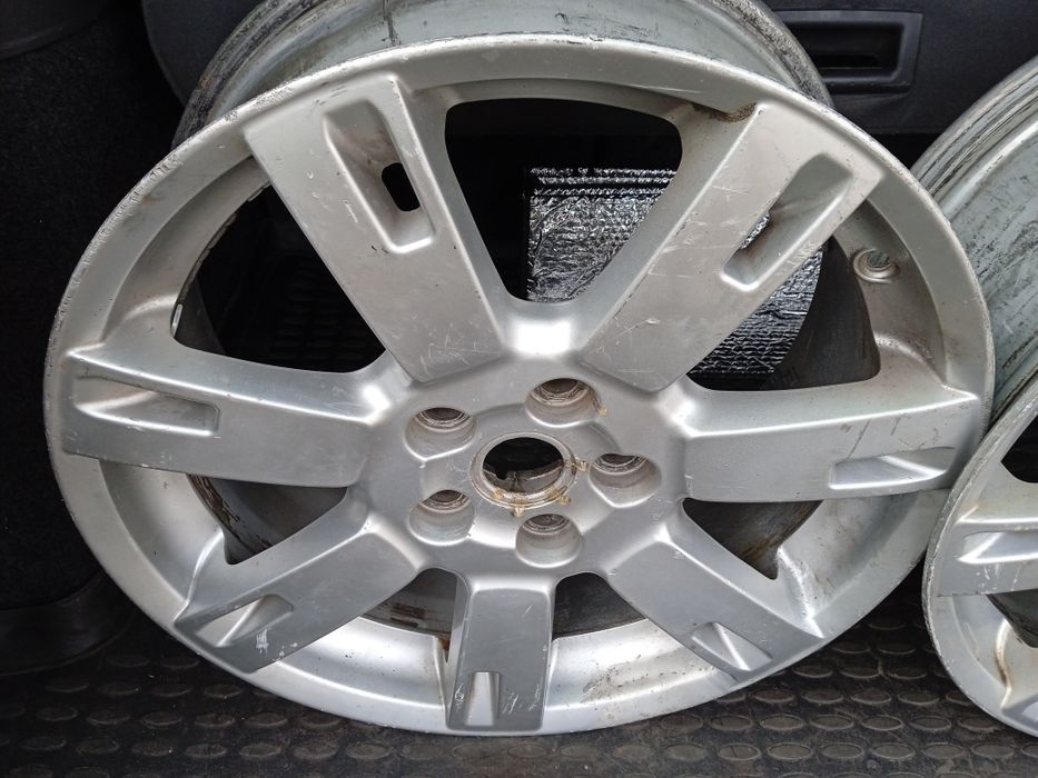 Диски на 19, оригінальні.