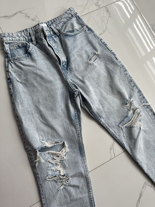 Жіночі джинси BERSHKA