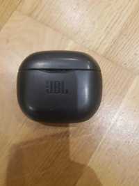 Кейс наушников jbl 120 tws