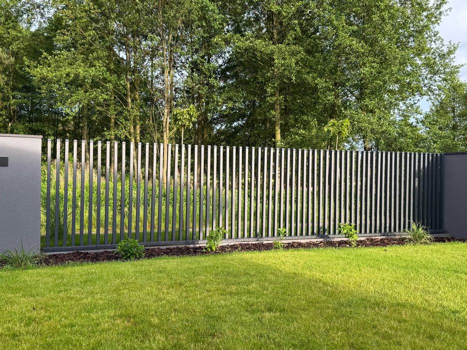 Nowoczesne ogrodzenia na wymiar-  grzebieniowe, modułowe PRODUCENT
