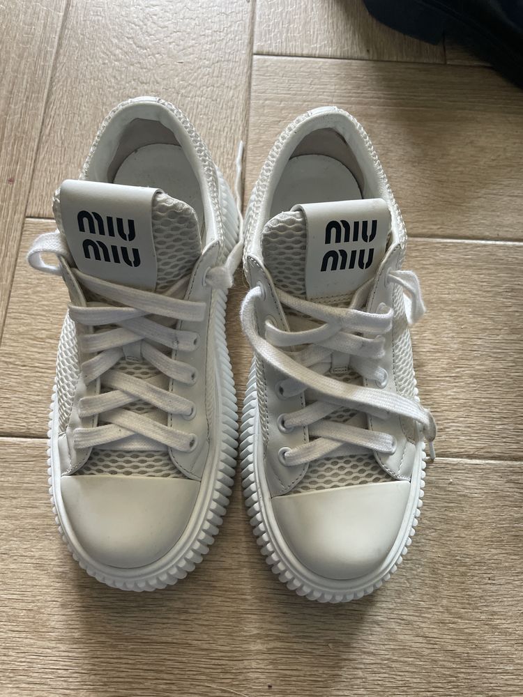 Miu miu оригінал кросівки