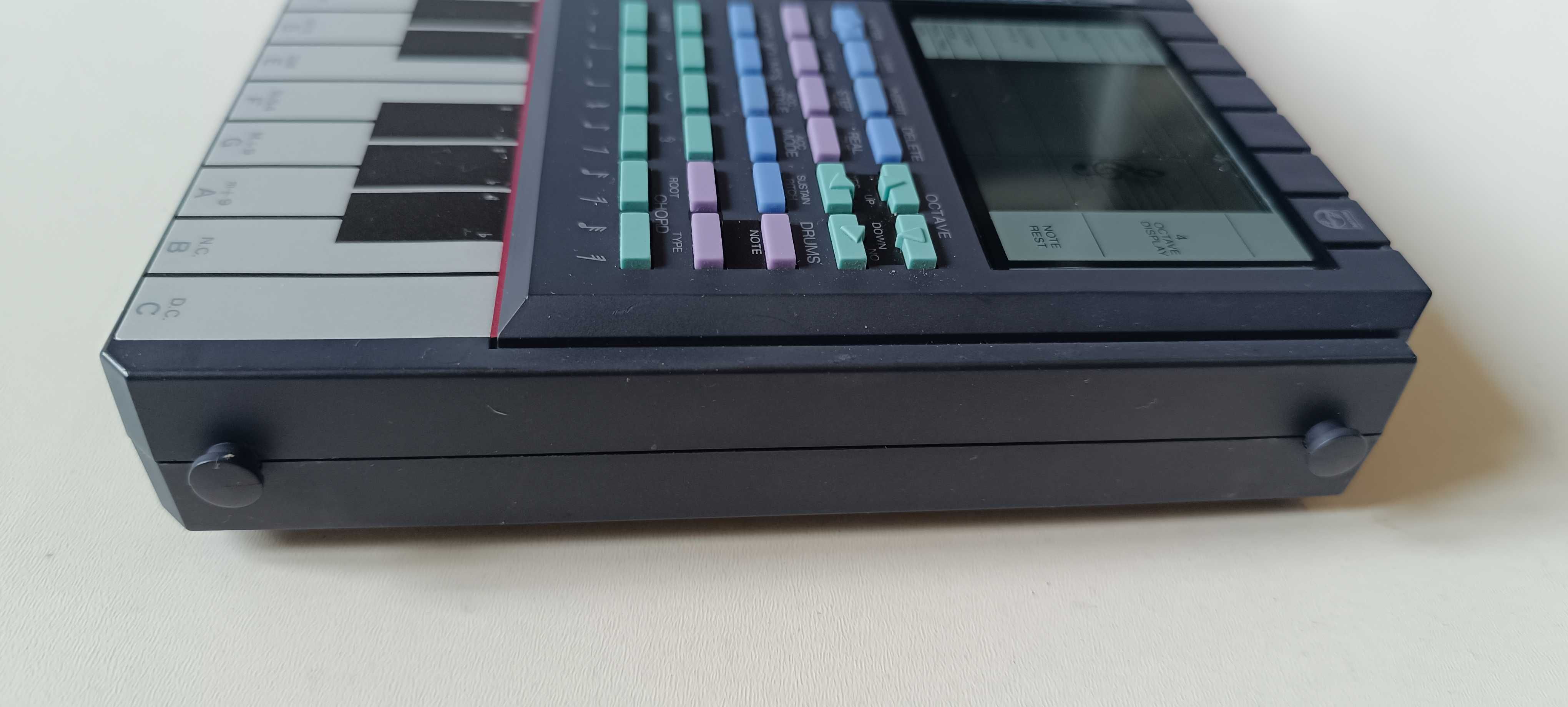 PHILIPS PCM100 Composer, Personal Media Composer, syntezator z 1986r.