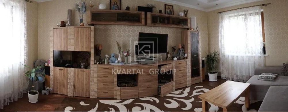 Продам два будинки за ціною одного!