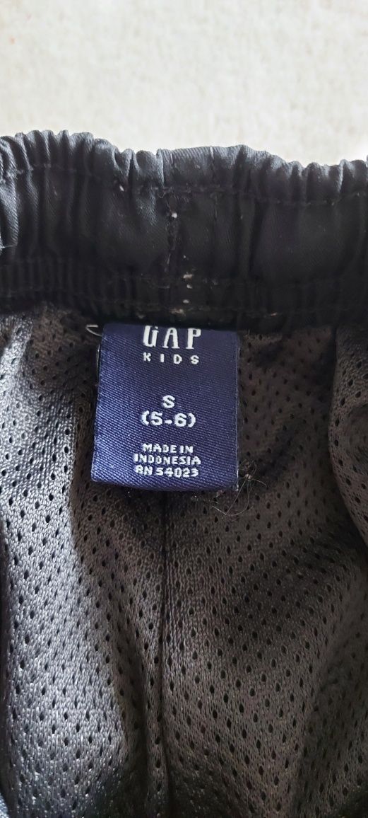 Gap spodnie 5-6 lat (112-116 cm)