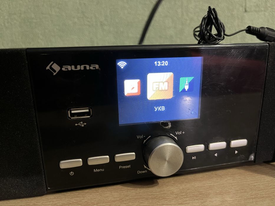 Саундбар AUNA з інтернет радіо