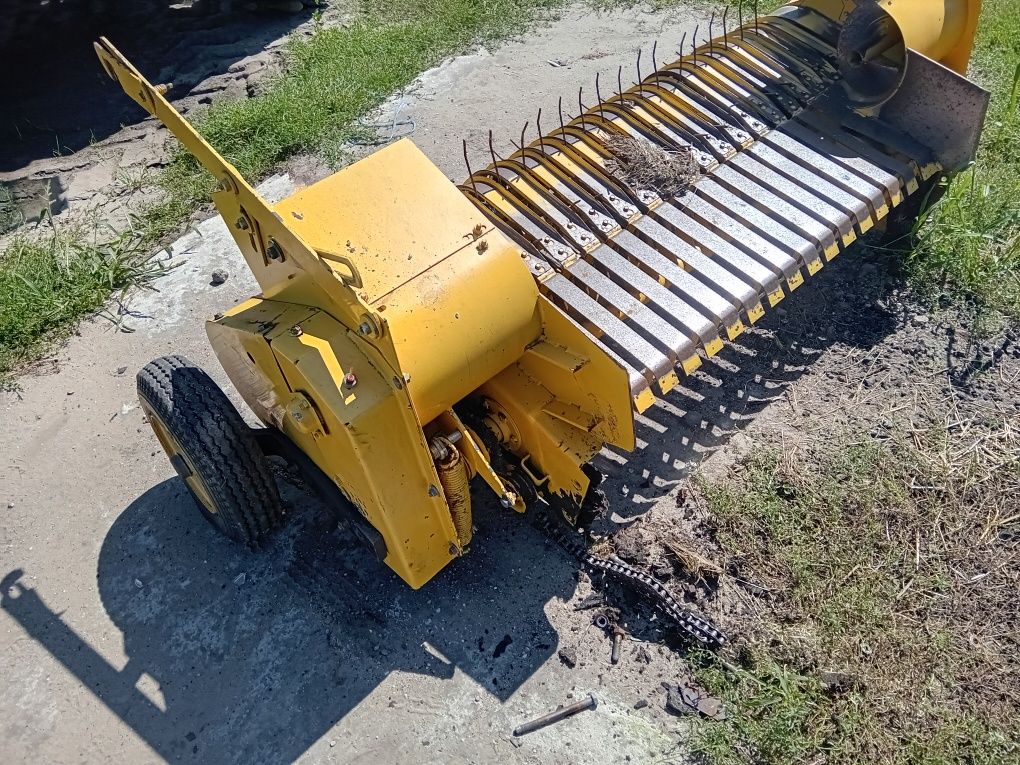 Podbieracz do prasy new holland