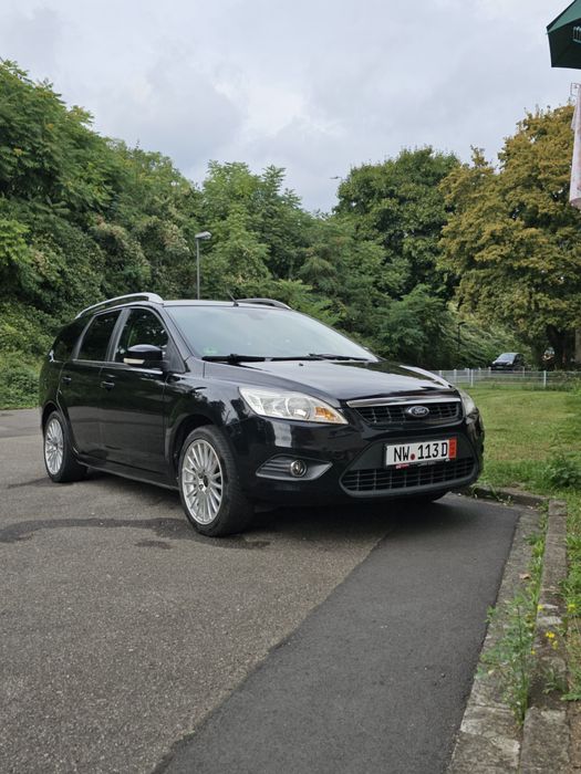 Свежепригнанный Форд фокус 2 рестайлинг