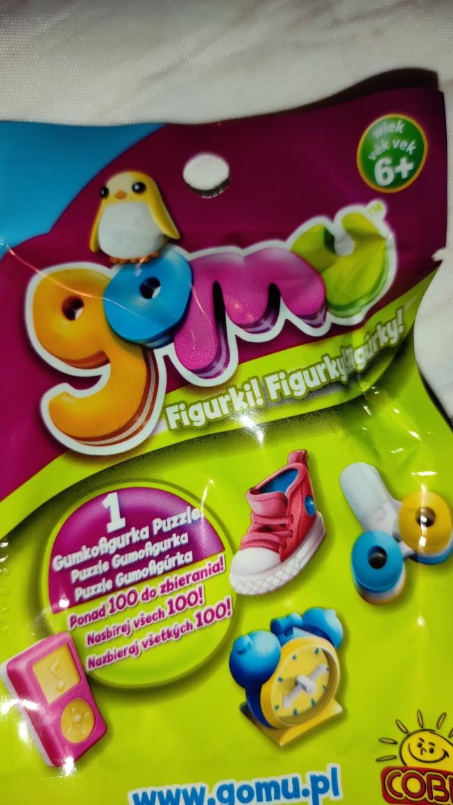 Bizu kotek plus Gomu gumki figurki
