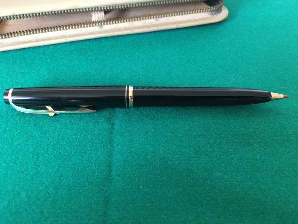 Montblanc model 27