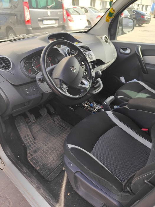 Syndyk sprzeda - Renault Kangoo 1,5, 2014r.