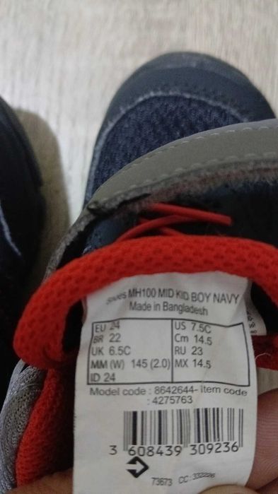 Botas Quechua – Tamanho 24