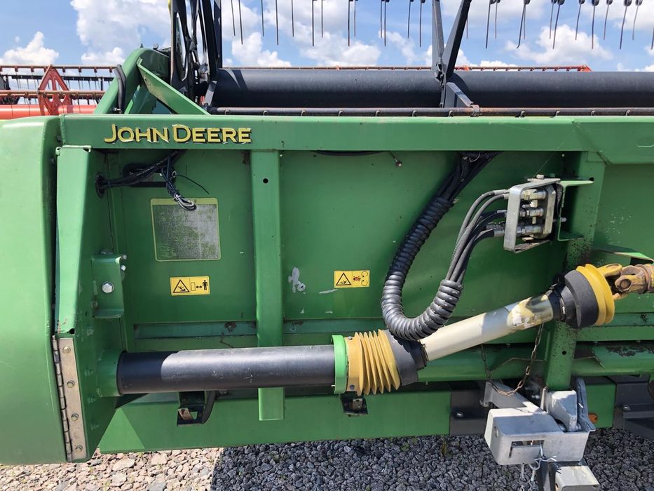 Жниварка Джон Дир 618R