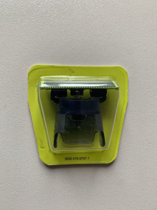 Продам нові леза для станка  Філіпс 2 касети