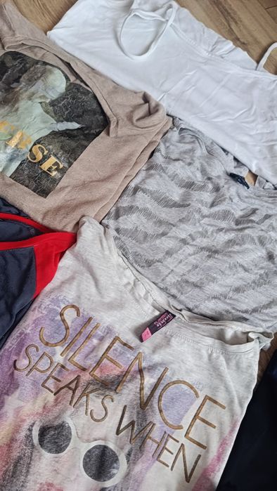 106. Zestaw ubrań damskich