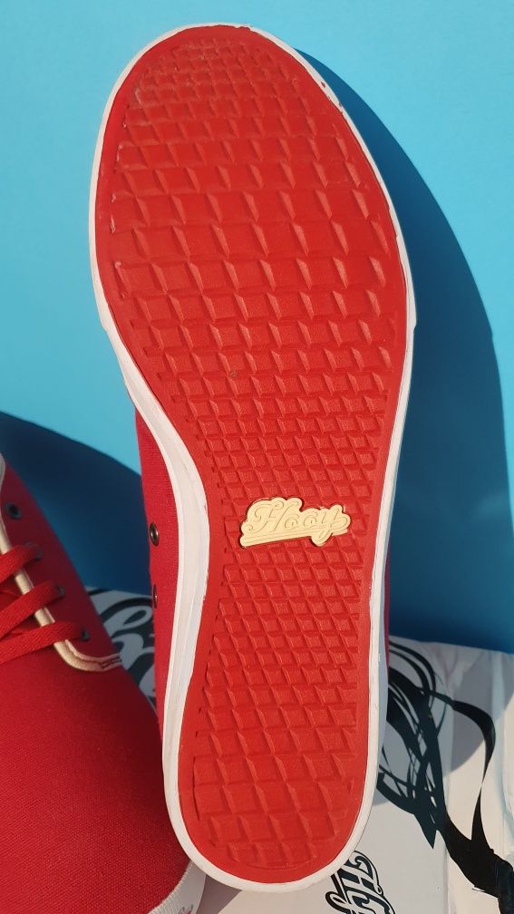 Trampki nowe sportowe marki Trampus rozmiar 43 / wkładka 27.5 cm