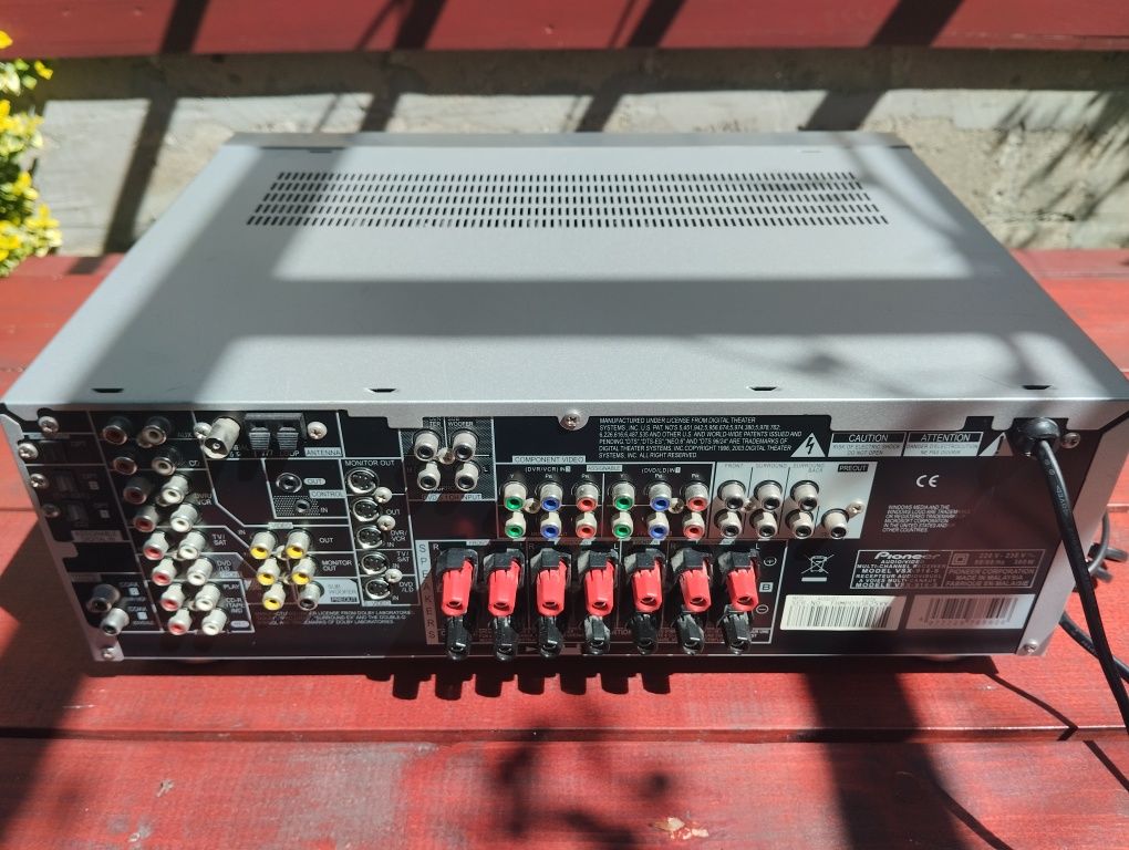 Pioneer vsx 916 amplituner 7.1 z wejściem optycznym i wyjściem pre out