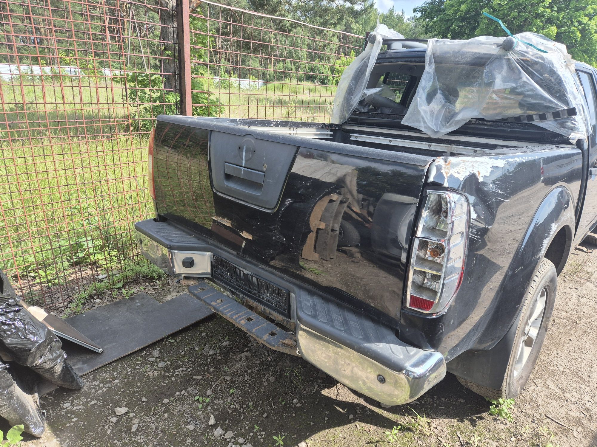 Sprzedam nissan naware