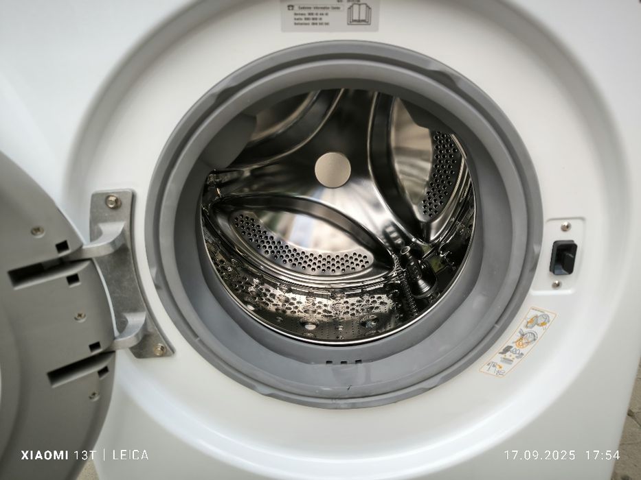 Пральна стиральная машина LG 8 kg  гарний стан