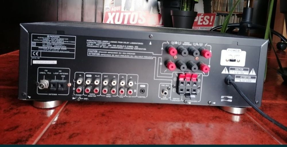 Sistema de som 5+1 amplificador e colunas Pioneer